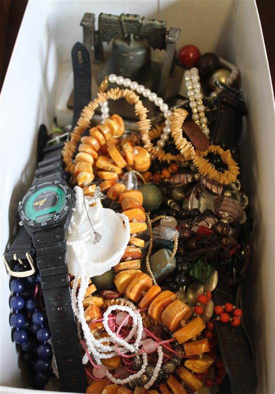 Mixed costume jewellery